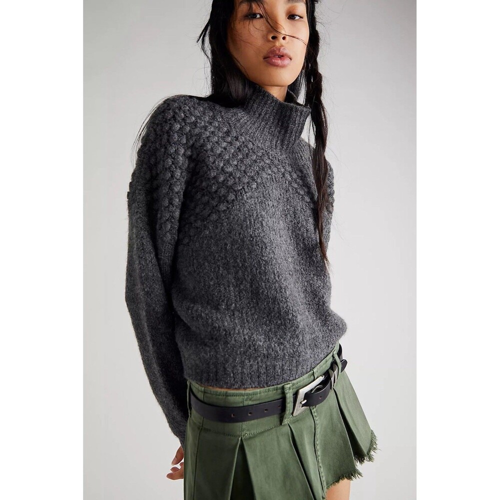 Free People Women's Bradley Charcoal Heather Knitted Pullover Sweater Size M